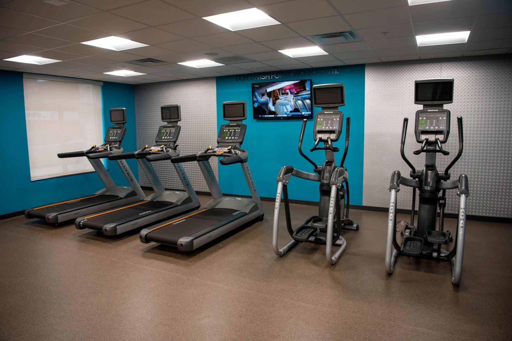 Fairfield Inn & Suites By Marriott Cincinnati Uptown/University Area Extérieur photo