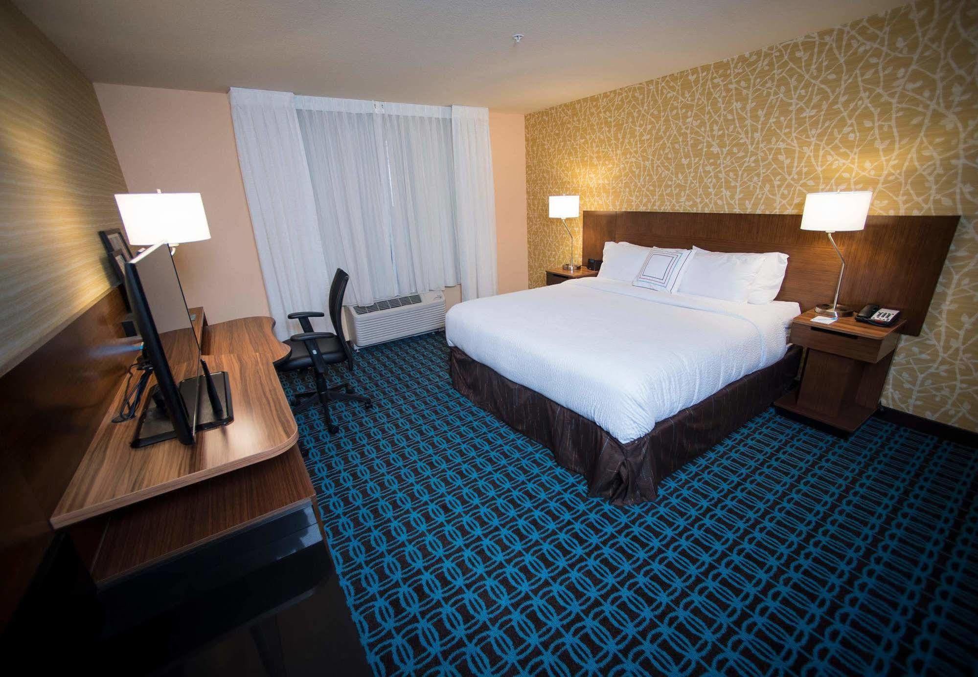 Fairfield Inn & Suites By Marriott Cincinnati Uptown/University Area Extérieur photo