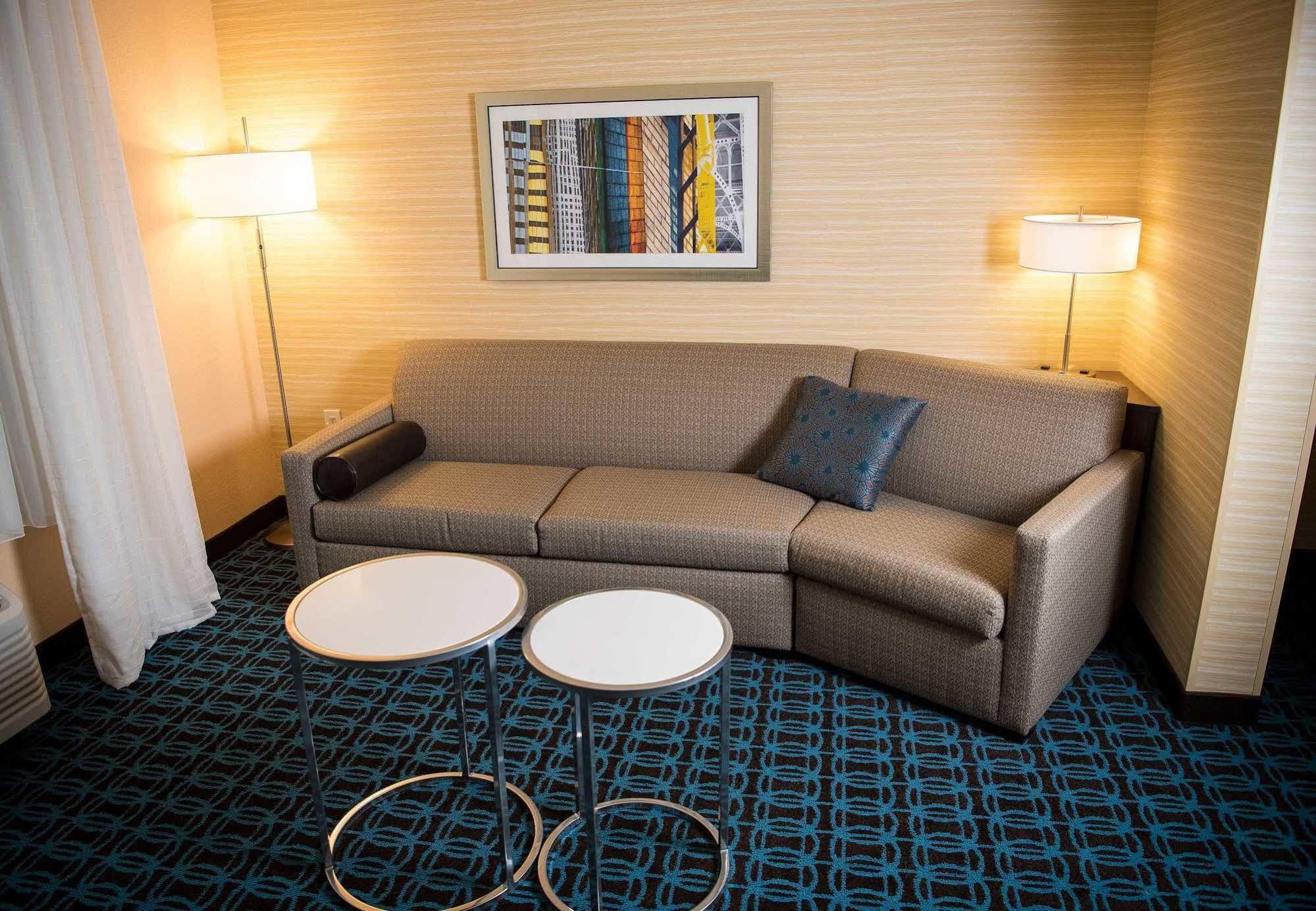 Fairfield Inn & Suites By Marriott Cincinnati Uptown/University Area Extérieur photo